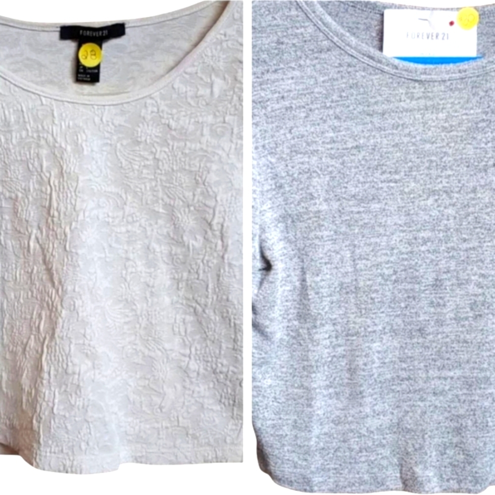 2 pc Bundle❗❗Floral White & Heather Gray Lightweight Longsleeve cropped Sweaters